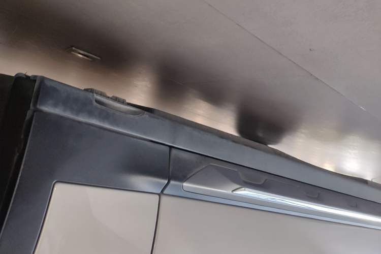 Used BMW X3 2020 xDrive28i Luxury Package Right Side Sill