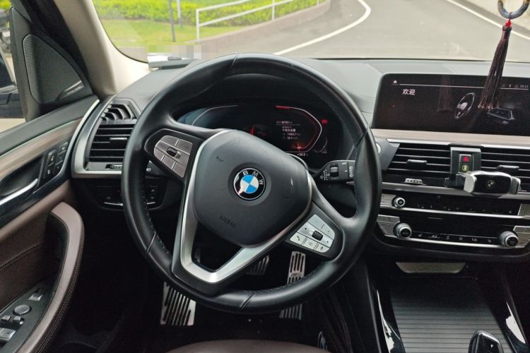 Used BMW X3 2020 xDrive28i Luxury Package Steering Wheel