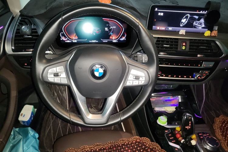 Used BMW X3 2020 xDrive28i Luxury Package Steering Wheel