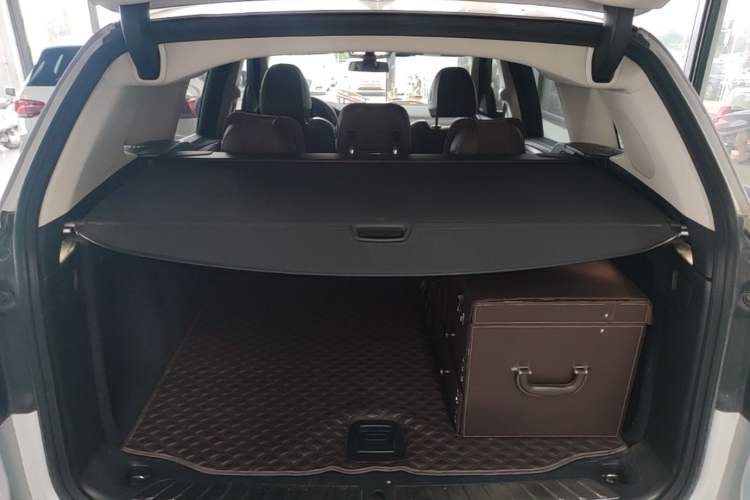 Used BMW X3 2020 xDrive28i Luxury Package Trunk