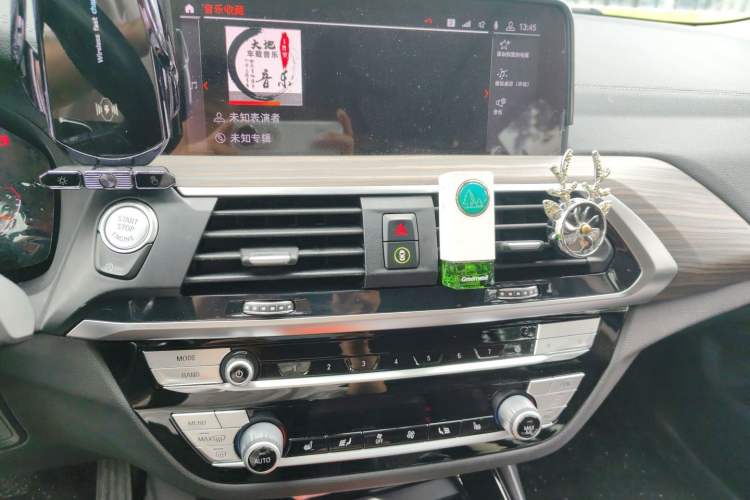 Used BMW X3 2020 xDrive28i M Sport Package Audio And AC Panel