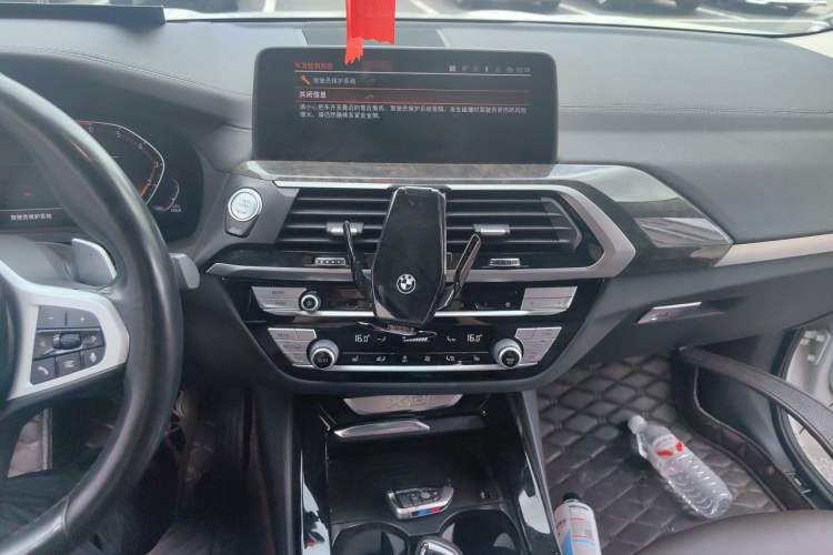 Used BMW X3 2020 xDrive30i Luxury Model with M Sport Package Audio And AC Panel