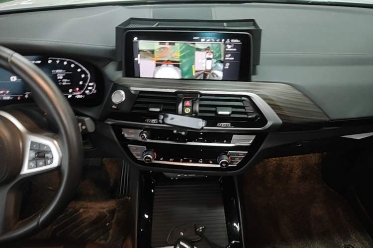 Used BMW X3 2020 xDrive28i M Sport Package Audio And AC Panel