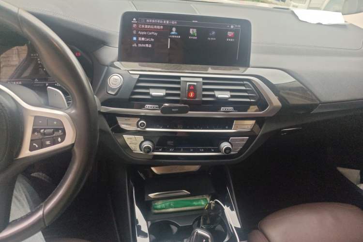 Used BMW X3 2020 xDrive30i Luxury Model with M Sport Package Audio And AC Panel