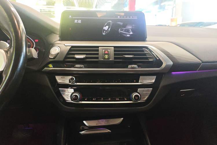 Used BMW X3 2020 xDrive28i M Sport Package Audio And AC Panel