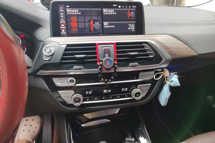 Used BMW X3 2020 xDrive28i M Sport Package Audio And AC Panel