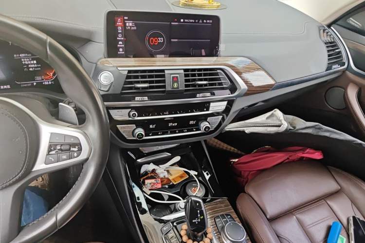 Used BMW X3 2020 xDrive28i M Sport Package Audio And AC Panel