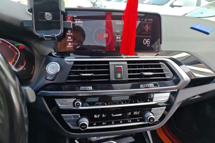 Used BMW X3 2020 xDrive25i M Sport Package Audio And AC Panel