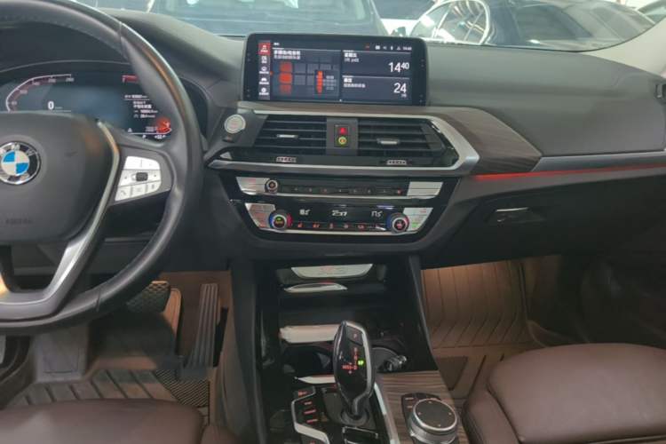 Used BMW X3 2020 xDrive28i Luxury Package Audio And AC Panel