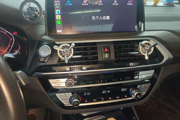 Used BMW X3 2020 xDrive28i Luxury Package Audio And AC Panel