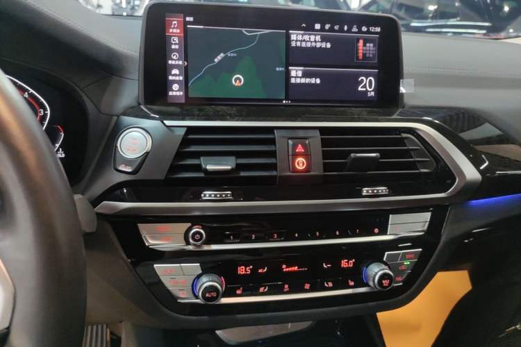 Used BMW X3 2020 xDrive30i Luxury Model with M Sport Package Audio And AC Panel