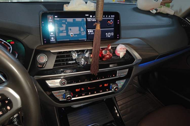 Used BMW X3 2020 xDrive28i M Sport Package Audio And AC Panel