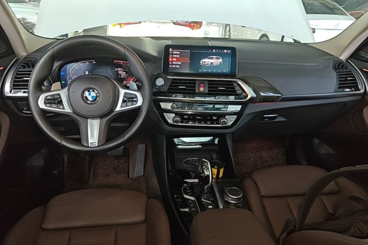 Used BMW X3 2020 xDrive30i Luxury Model with M Sport Package Center Console