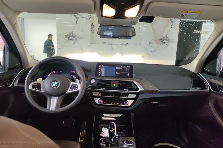 Used BMW X3 2020 xDrive28i M Sport Package Center Console