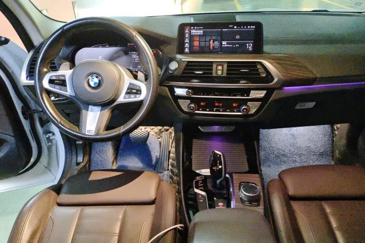 Used BMW X3 2020 xDrive28i M Sport Package Center Console