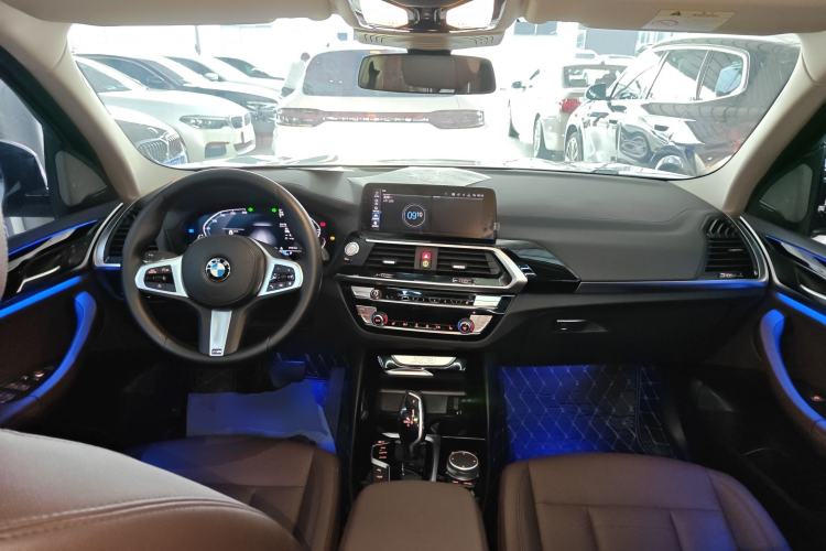 Used BMW X3 2020 xDrive25i M Sport Package Center Console