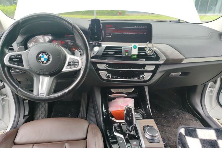 Used BMW X3 2020 xDrive28i M Sport Package Center Console