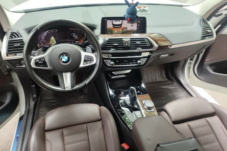 Used BMW X3 2020 xDrive28i M Sport Package Center Console