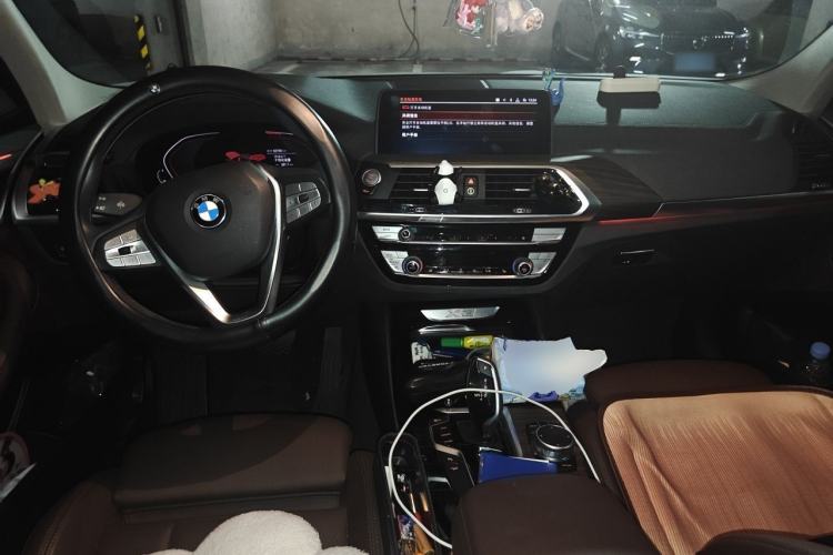 Used BMW X3 2020 xDrive28i Luxury Package Center Console