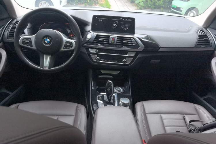 Used BMW X3 2020 xDrive25i M Sport Package Center Console