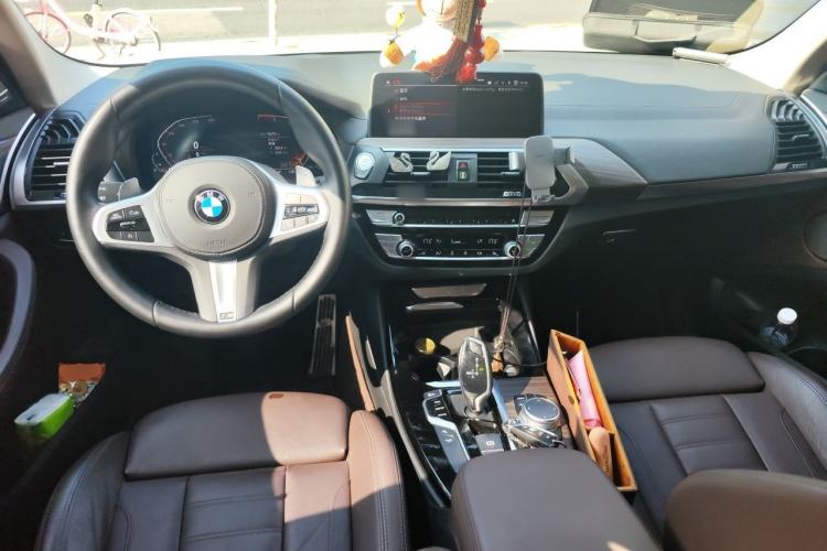 Used BMW X3 2020 xDrive28i M Sport Package Center Console