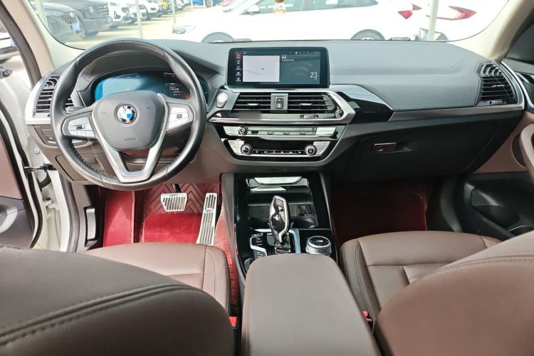 Used BMW X3 2020 xDrive25i Luxury Package Center Console