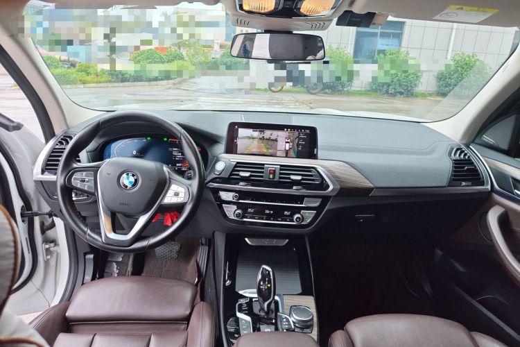 Used BMW X3 2020 xDrive28i Luxury Package Center Console