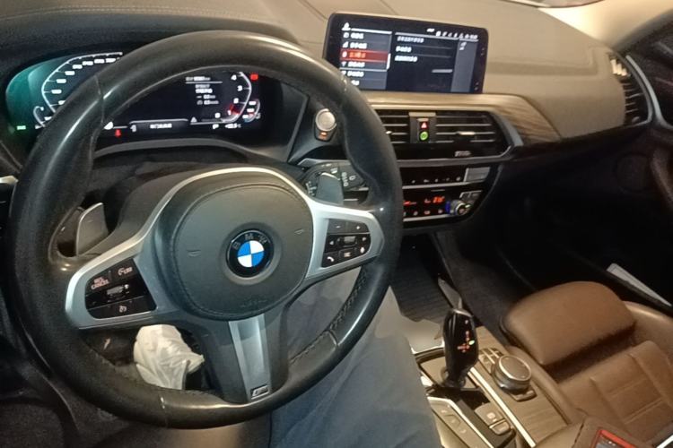 Used BMW X3 2020 xDrive28i M Sport Package Center Console