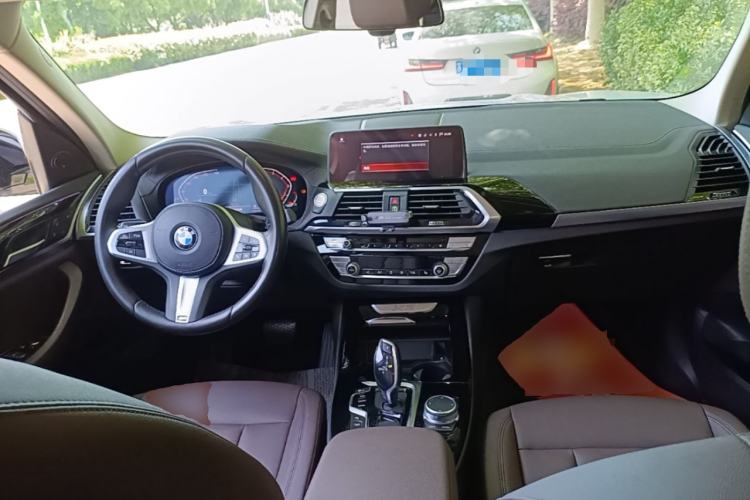 Used BMW X3 2020 xDrive25i M Sport Package Center Console