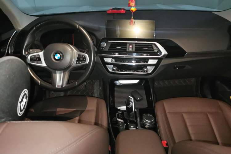 Used BMW X3 2020 xDrive25i M Sport Package Center Console