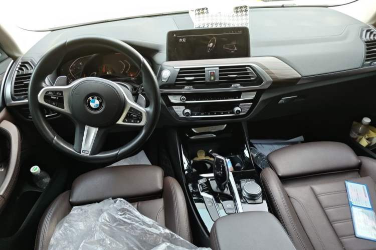 Used BMW X3 2020 xDrive28i M Sport Package Center Console