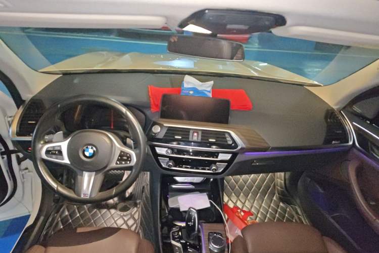 Used BMW X3 2020 xDrive28i M Sport Package Center Console