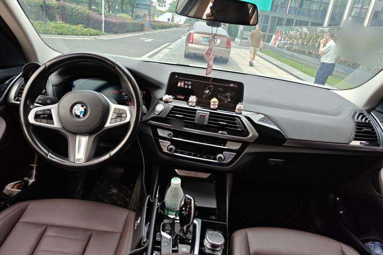 Used BMW X3 2020 xDrive25i M Sport Package Center Console