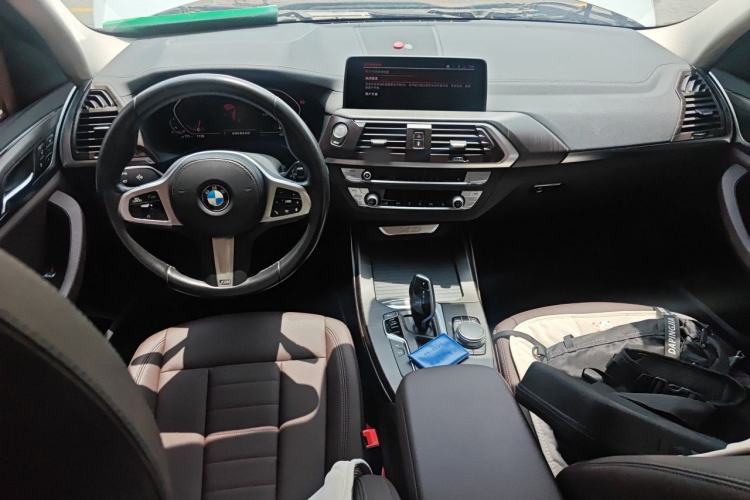 Used BMW X3 2020 xDrive25i M Sport Package Center Console