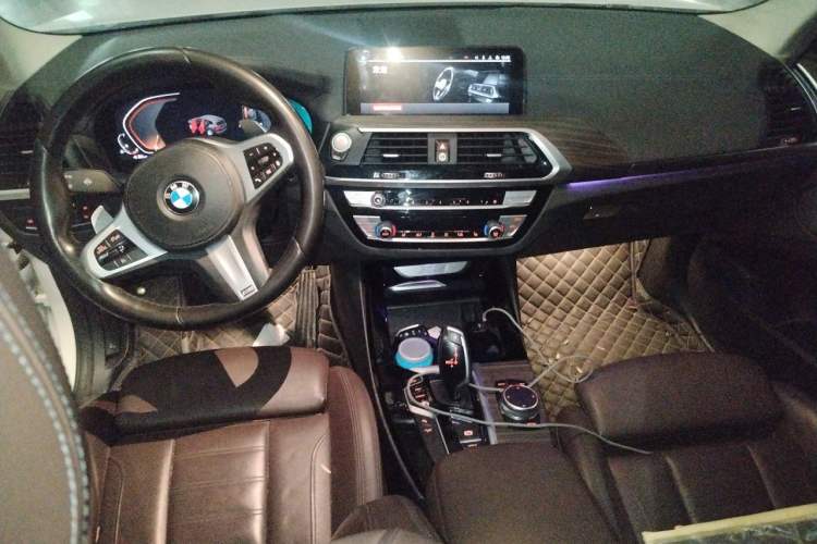 Used BMW X3 2020 xDrive28i M Sport Package Center Console