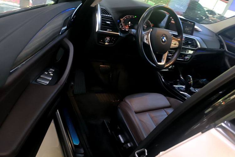 Used BMW X3 2020 xDrive28i Luxury Package Driver Seat