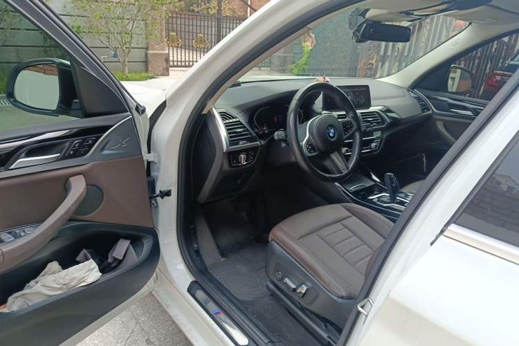 Used BMW X3 2020 xDrive25i M Sport Package Driver Seat