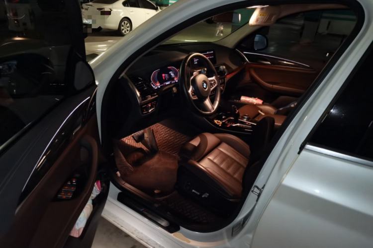 Used BMW X3 2020 xDrive30i Luxury Model with M Sport Package Driver Seat