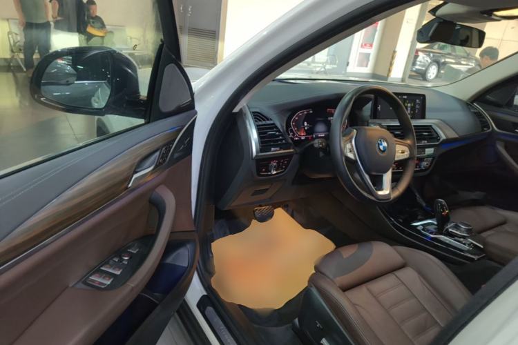 Used BMW X3 2020 xDrive28i Luxury Package Driver Seat