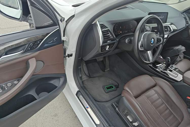 Used BMW X3 2020 xDrive30i Luxury Model with M Sport Package Driver Seat