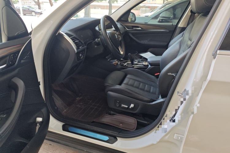 Used BMW X3 2020 xDrive28i Luxury Package Driver Seat