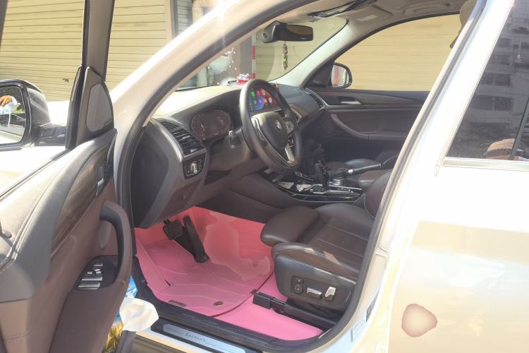Used BMW X3 2020 xDrive28i Luxury Package Driver Seat
