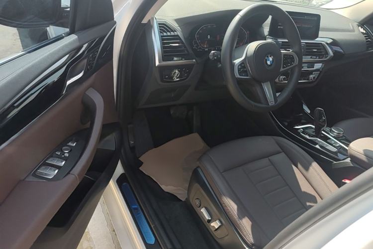 Used BMW X3 2020 xDrive25i M Sport Package Driver Seat