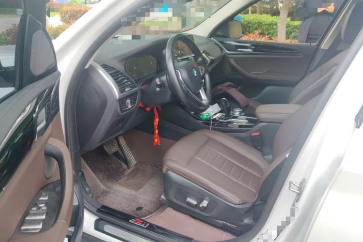 Used BMW X3 2020 xDrive25i Luxury Package Driver Seat