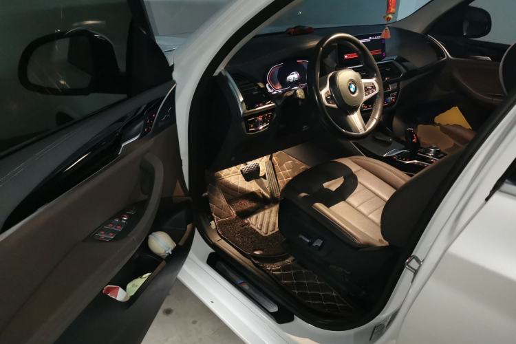Used BMW X3 2020 xDrive25i M Sport Package Driver Seat