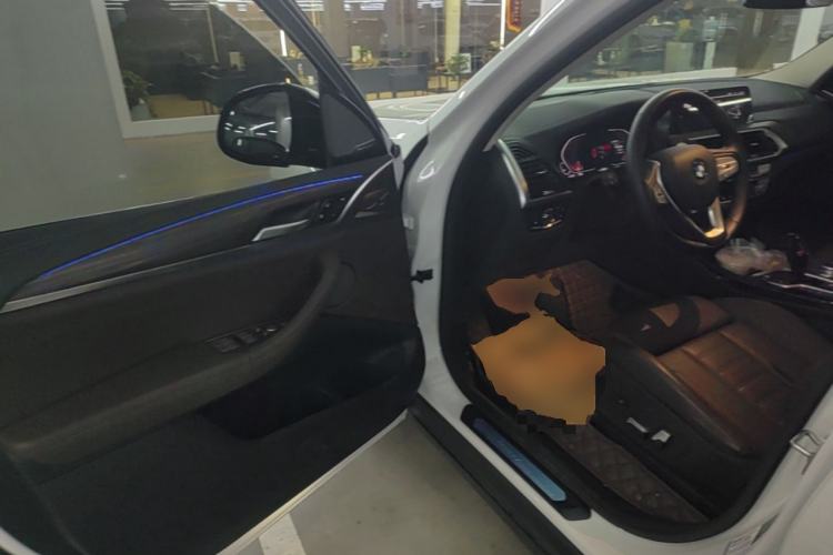 Used BMW X3 2020 xDrive28i Luxury Package Driver Seat
