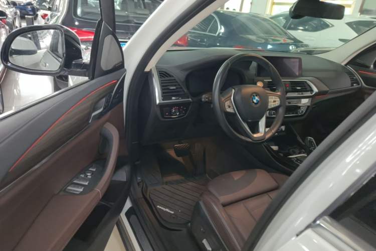 Used BMW X3 2020 xDrive28i Luxury Package Driver Seat