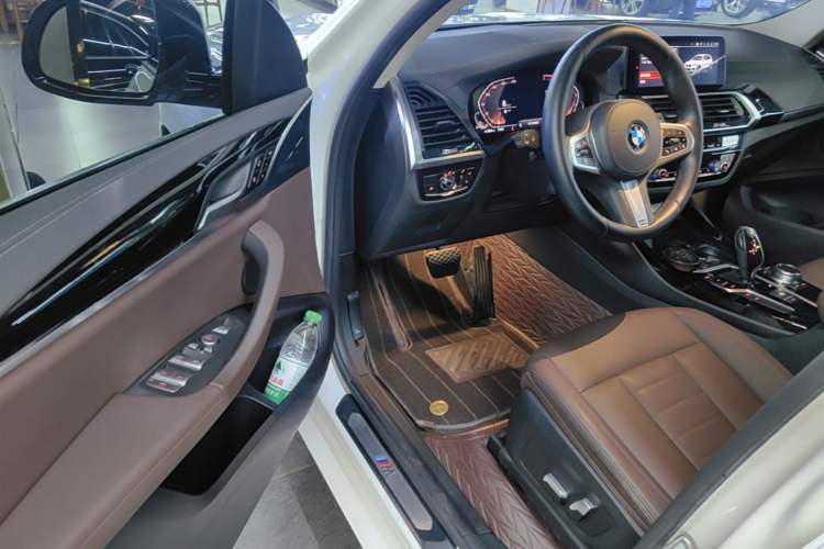Used BMW X3 2020 xDrive25i M Sport Package Driver Seat