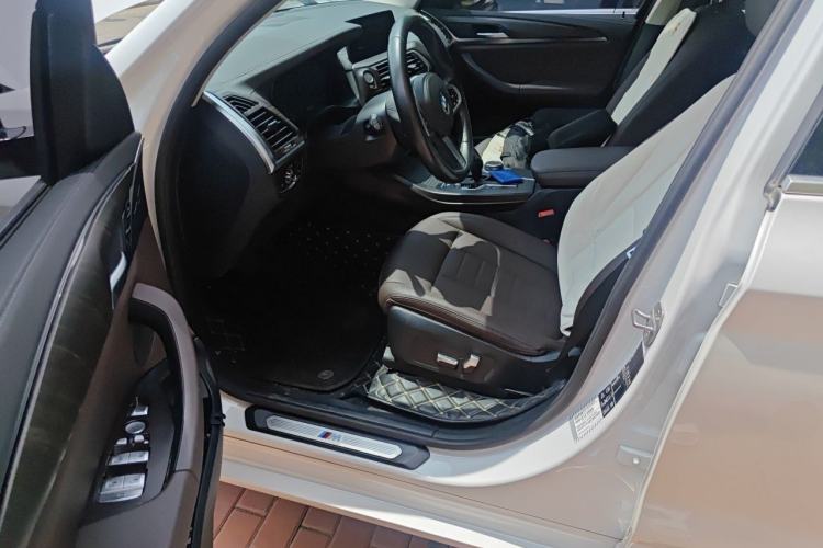 Used BMW X3 2020 xDrive25i M Sport Package Driver Seat