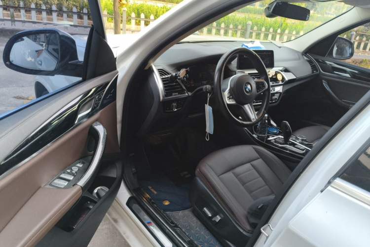 Used BMW X3 2020 xDrive25i M Sport Package Driver Seat